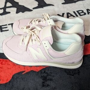 New Balance Women's Pink and Cream Classic Sneakers